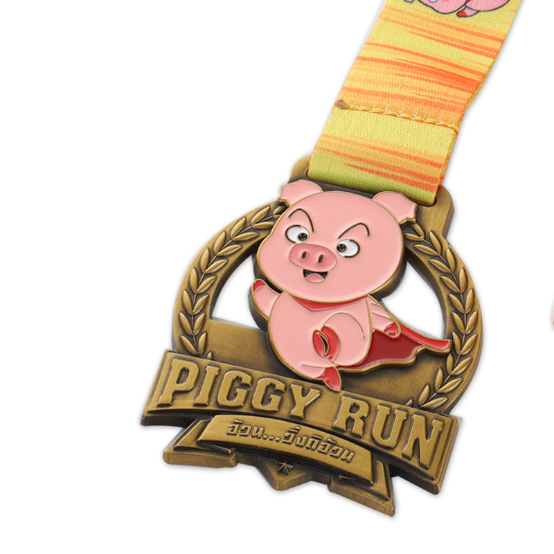 Персонализированные золотые медали США по бегу по пересеченной местности Piggy Run