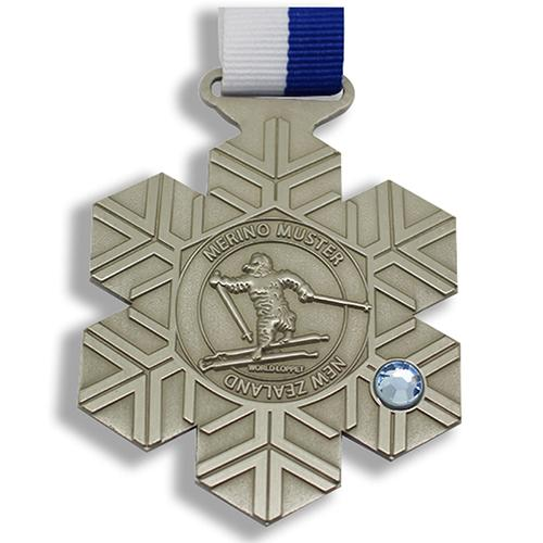 Металлическая спортивная медаль Snow Design Crystal Skiing