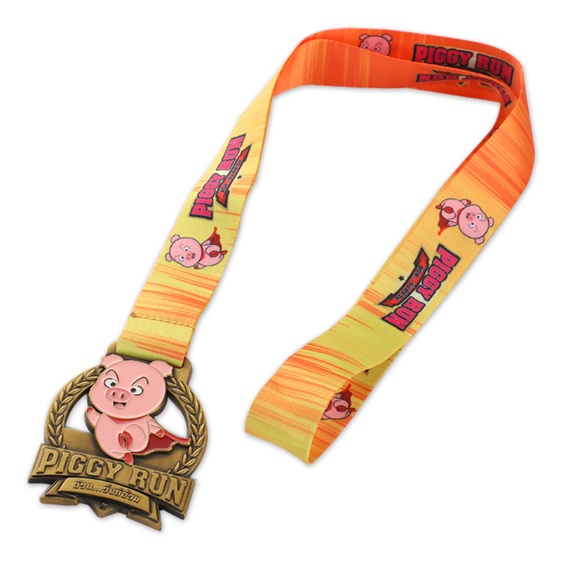 Персонализированные золотые медали США по бегу по пересеченной местности Piggy Run